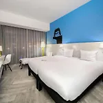 Ibis Styles Centrum מלון