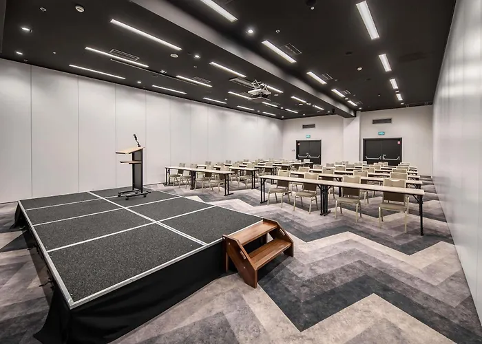 Ξενοδοχείο Ibis Styles Centrum 3*