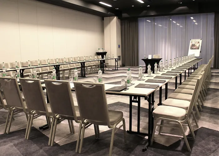 Ibis Styles Centrum Hotel 3*