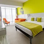 イビス スタイル セントラム ホテル 3*